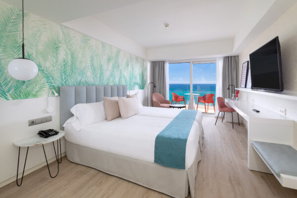 Hotel Cristina_Hab Superior 01