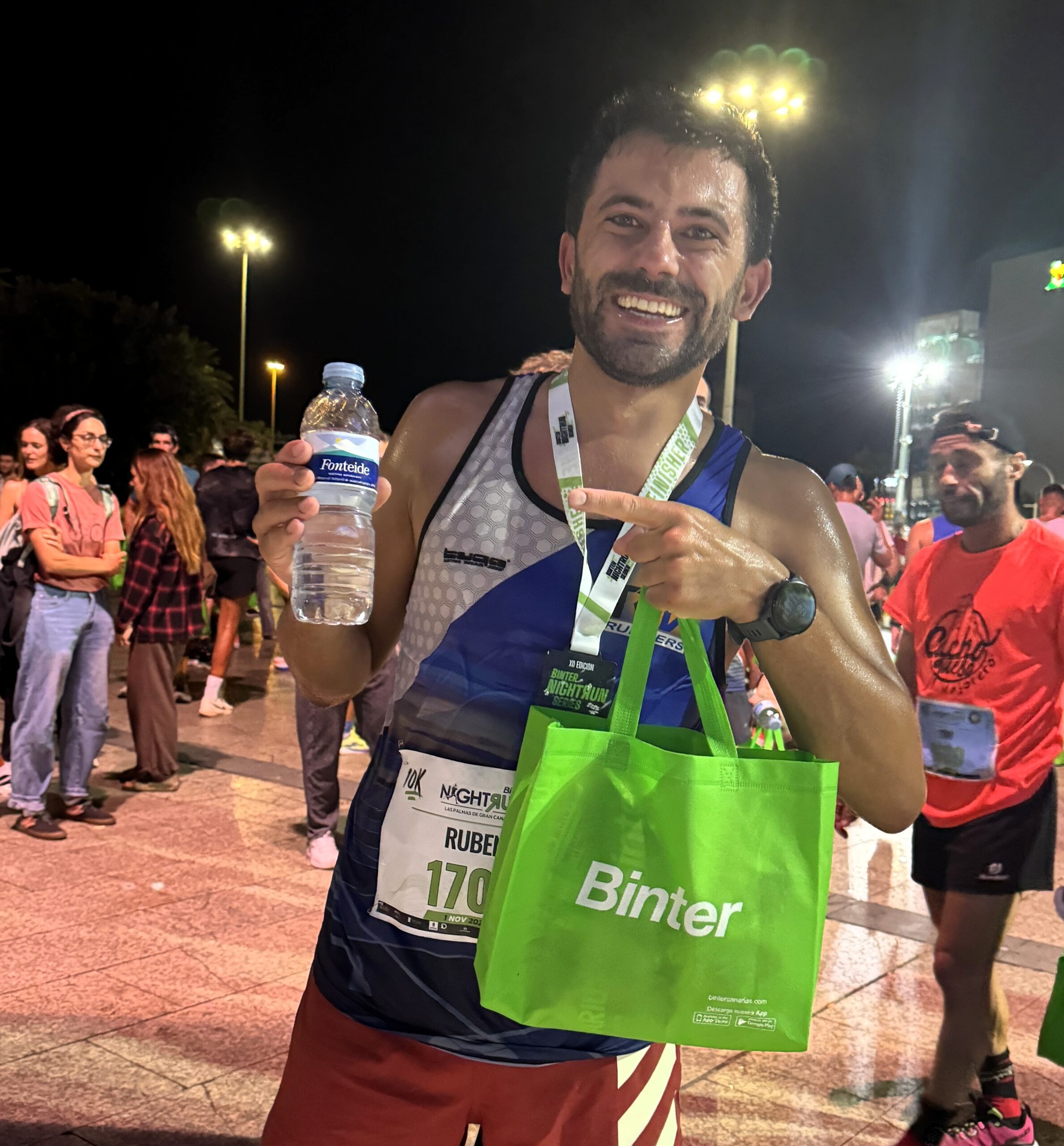 La Binter NightRun refuerza su compromiso sostenible de la mano de Fonteide